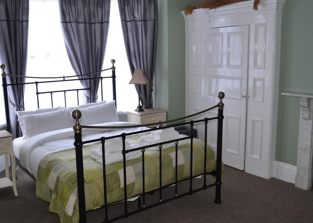 Bed and Breakfast Corra Lynn Whitby Exterior foto